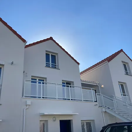 T2 Duplex Au Calme Proche Commodites Vaujours